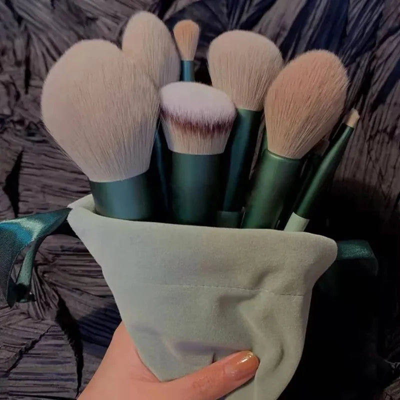 Everyday Makeup Brush Set for a Flawless Look