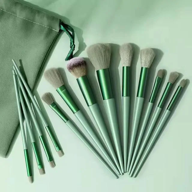Everyday Makeup Brush Set for a Flawless Look